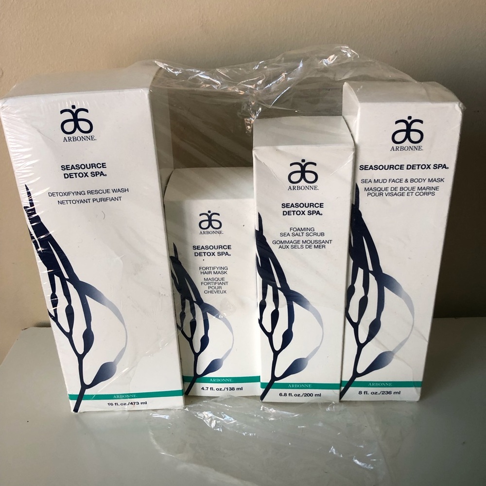 🧼 Arbonne Seasource Detox Spa 4-piece set